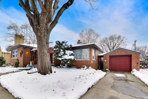 7218 Baring Pkwy, Hammond, IN, 46324-2219 | Card Image