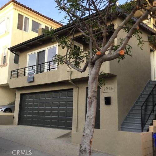 2916 Highland, Manhattan Beach, CA, 90266 | Card Image