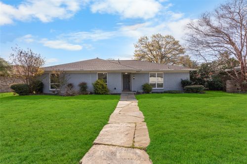 2424 Winterstone Dr, Plano, TX, 75023-7819 | Card Image