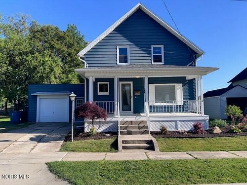 108 W Saint Clair Street, Swanton, OH, 43558 | Card Image