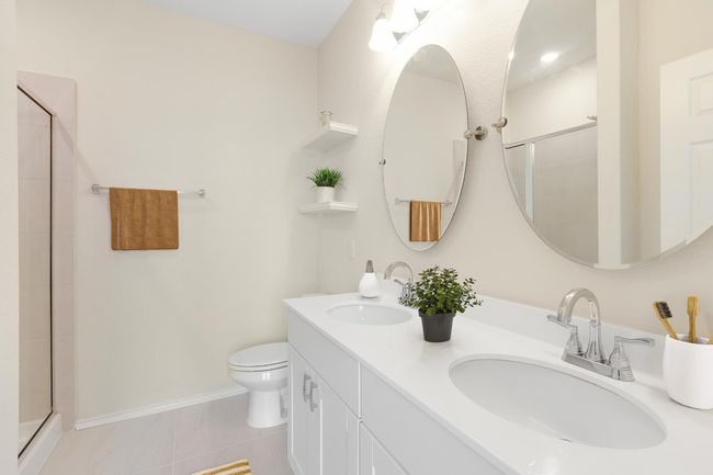 546 Pepperbark Loop, House other with 3 bedrooms, 2 bathrooms and null parking in Buda TX | Image 7