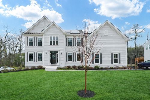 6 Audrina Ln, North Grafton, MA, 01536-1870 | Card Image