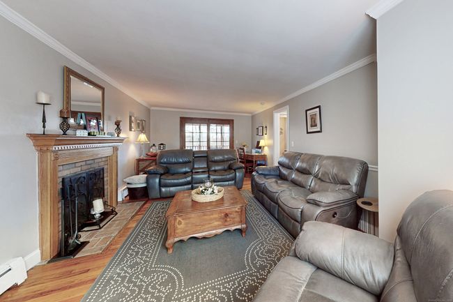 6 High View Cir, House other with 4 bedrooms, 3 bathrooms and null parking in Danbury CT | Image 17