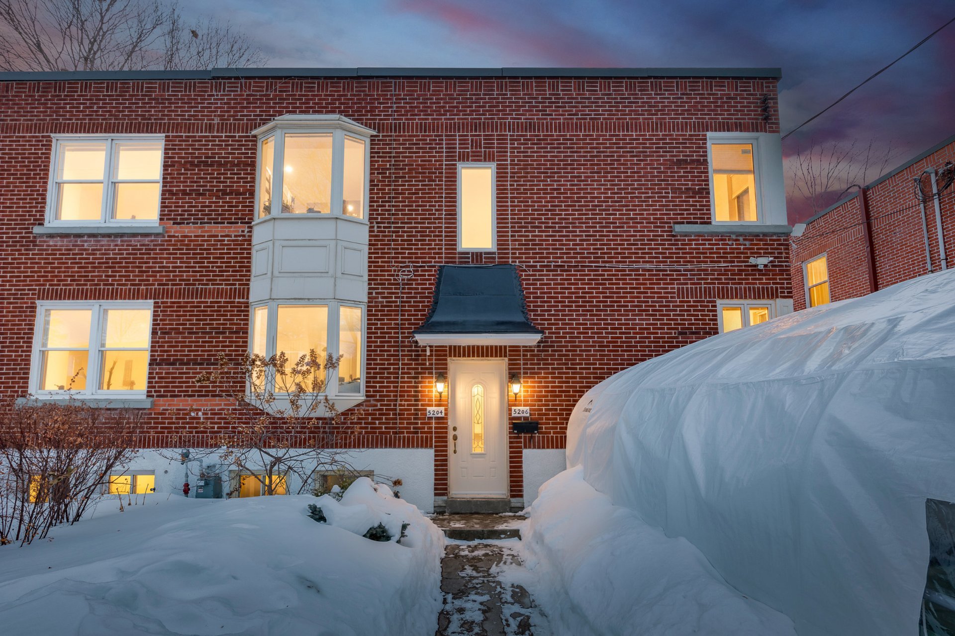 Residential Income in Montréal (Côte-des-Neiges/Notre-Dame-de-Grâce) 5