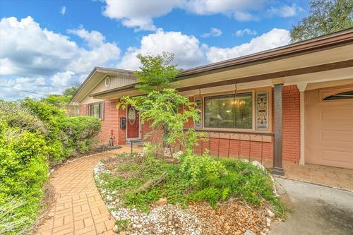 112 Persimmon Ln, Lake Jackson, TX, 77566-4634 | Card Image