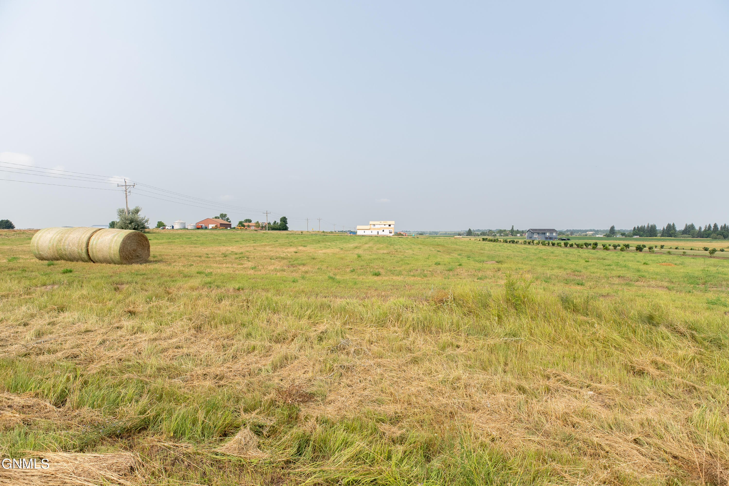 Land in Menoken
