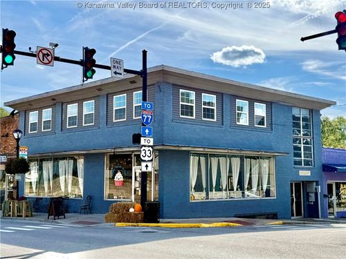 138 Washington St, Ravenswood, WV, 26164-1840 | Card Image