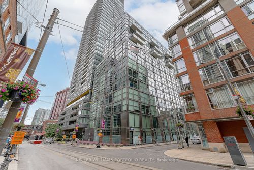 702-25 Oxley Street, Toronto, ON, M5V2J5 | Card Image