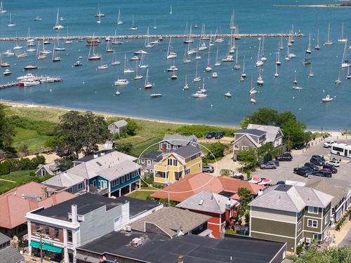 7-26 Union Court, Vineyard Haven, MA, 02568 | Card Image