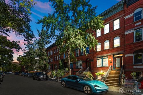 22 Monticello Ave, Jersey City, NJ, 07304-2406 | Card Image