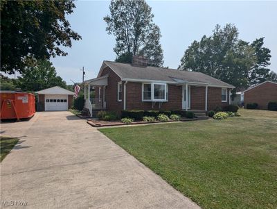 1216 Opal Street, House other with 3 bedrooms, 2 bathrooms and null parking in Louisville OH | Image 2