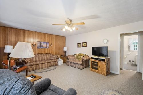 205 W South St, Seymour, IL, 61875-8908 | Card Image