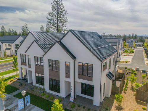 1142 Nw Ochoa Dr, Bend, OR, 97703-6919 | Card Image