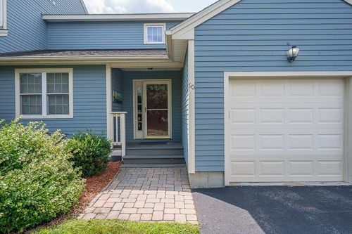 90-90 Sturbridge Hills Rd, Sturbridge, MA, 01566-2301 | Card Image