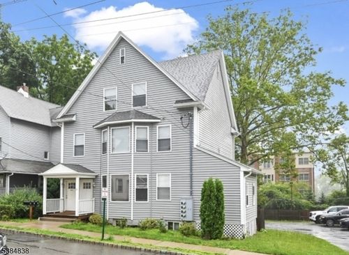 3-15 Olyphant Pl, Morristown, NJ, 07960-4231 | Card Image