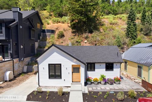 180 Daly Ave, Park City, UT, 84060-5118 | Card Image