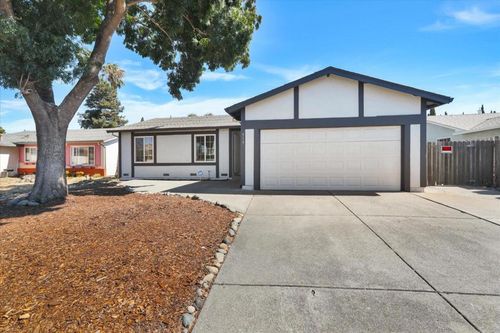 519 Rio Verde, Suisun City, CA, 94585-1726 | Card Image