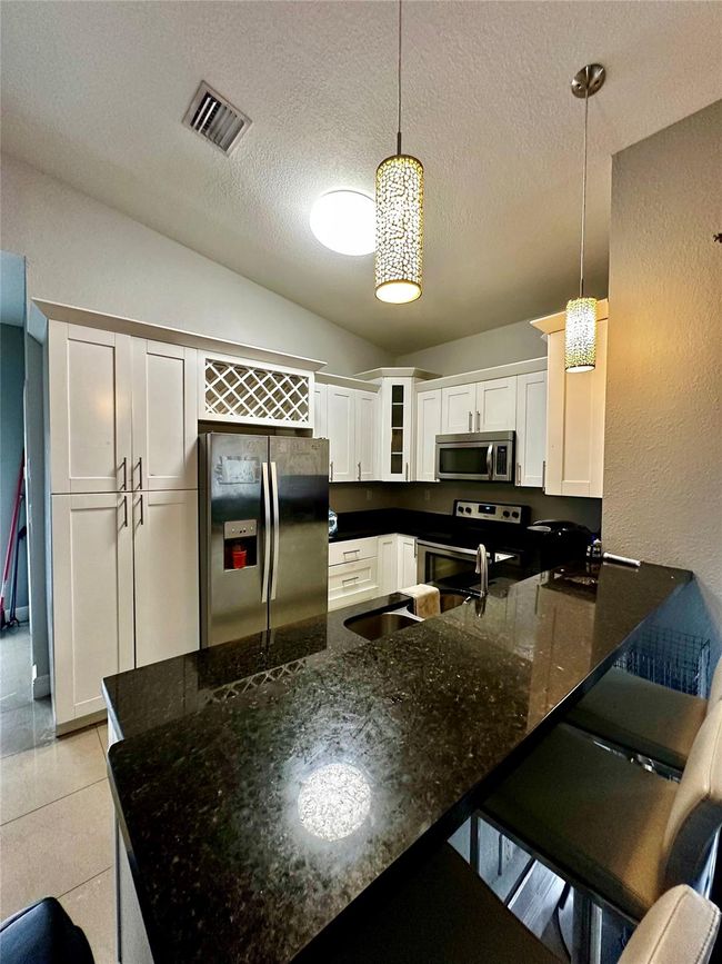 739 Nw 2 Nd Ave, Home with 3 bedrooms, 2 bathrooms and null parking in Fort Lauderdale FL | Image 10