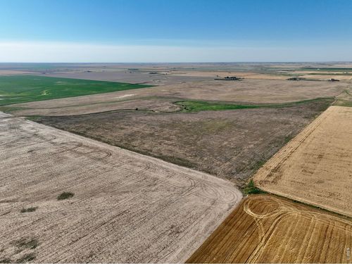 5 N County Road 133, Bennett, CO, 80102-8607 | Card Image