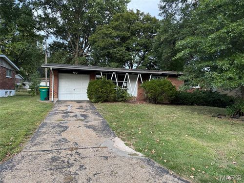 10514 Rothwell Dr, Saint Louis, MO, 63136-5724 | Card Image