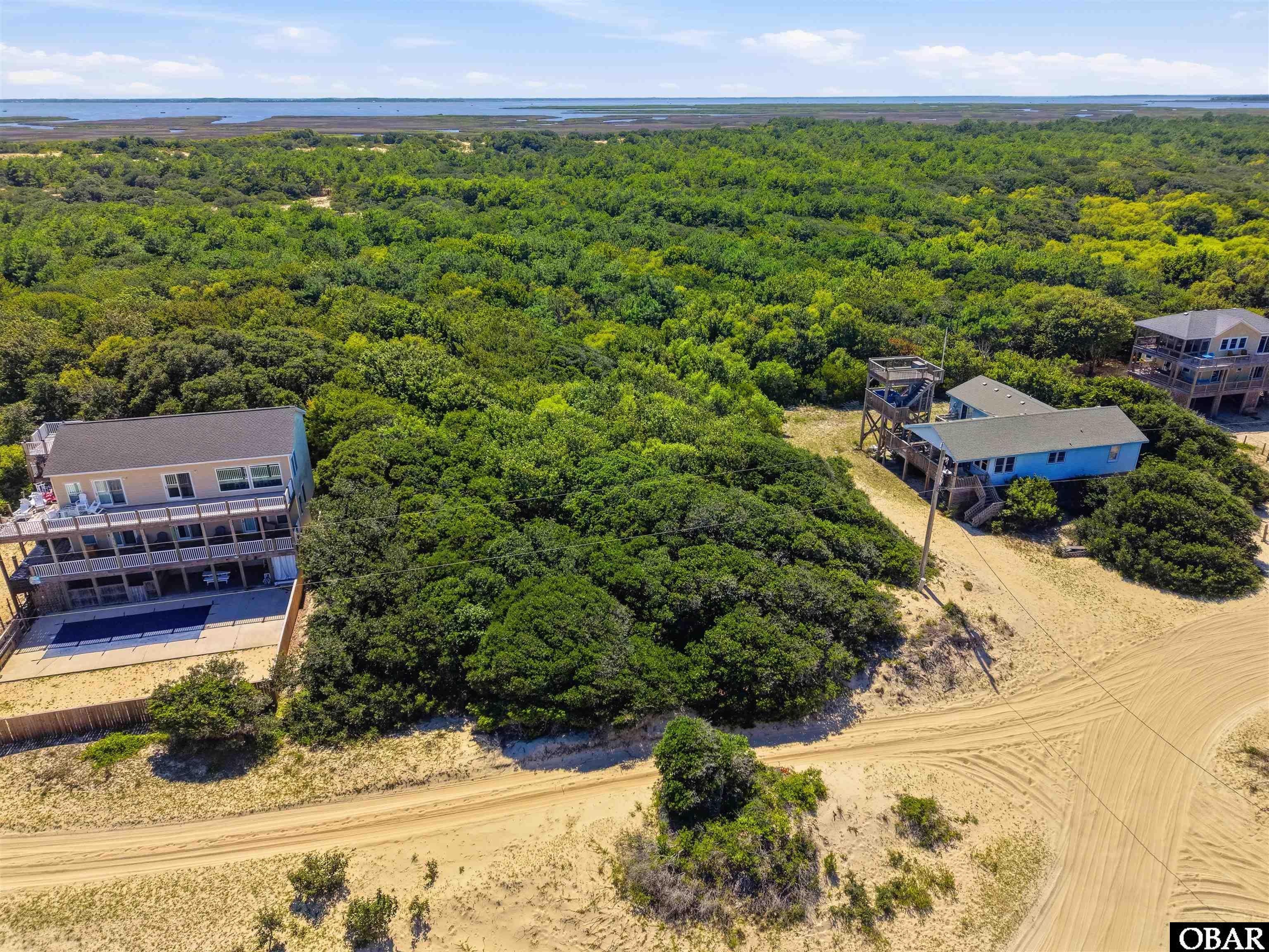 Land in Corolla 2
