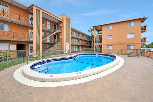 apt-2-2330 Nw 11th St, Miami, FL, 33125-3229 | Card Image