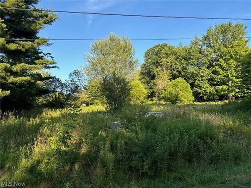 7425 Lisa Ln, Lisbon, OH, 44432-9454 | Card Image