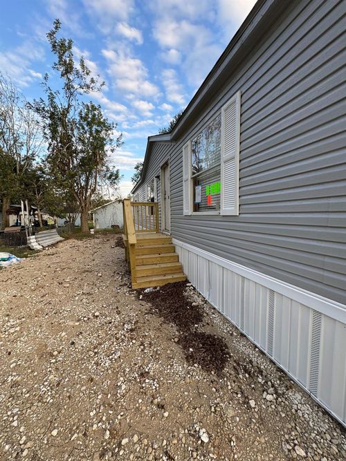 1610 Texas St, Alvin, TX, 77511-5572 | Card Image