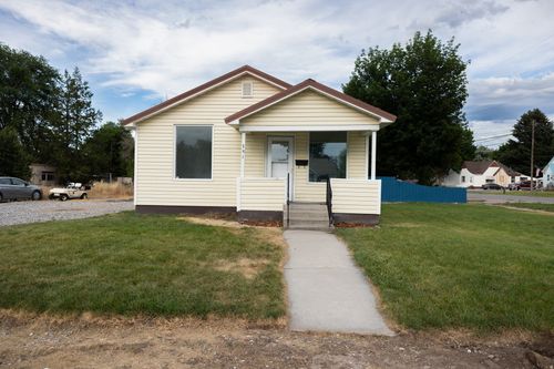 391 S 1st W, Preston, ID, 83263-1416 | Card Image