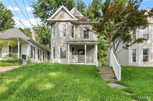 1228 Alton St, Alton, IL, 62002-7236 | Card Image