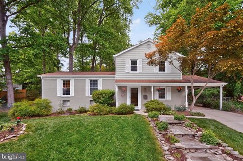 4 Winder Ct, ROCKVILLE, MD, 20850-2149 | Card Image