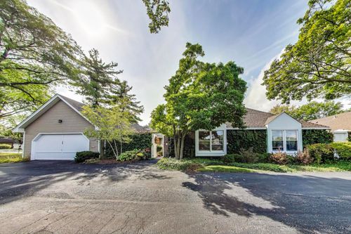 1 Foxcroft On Auburn, Rolling Meadows, IL, 60008-2311 | Card Image