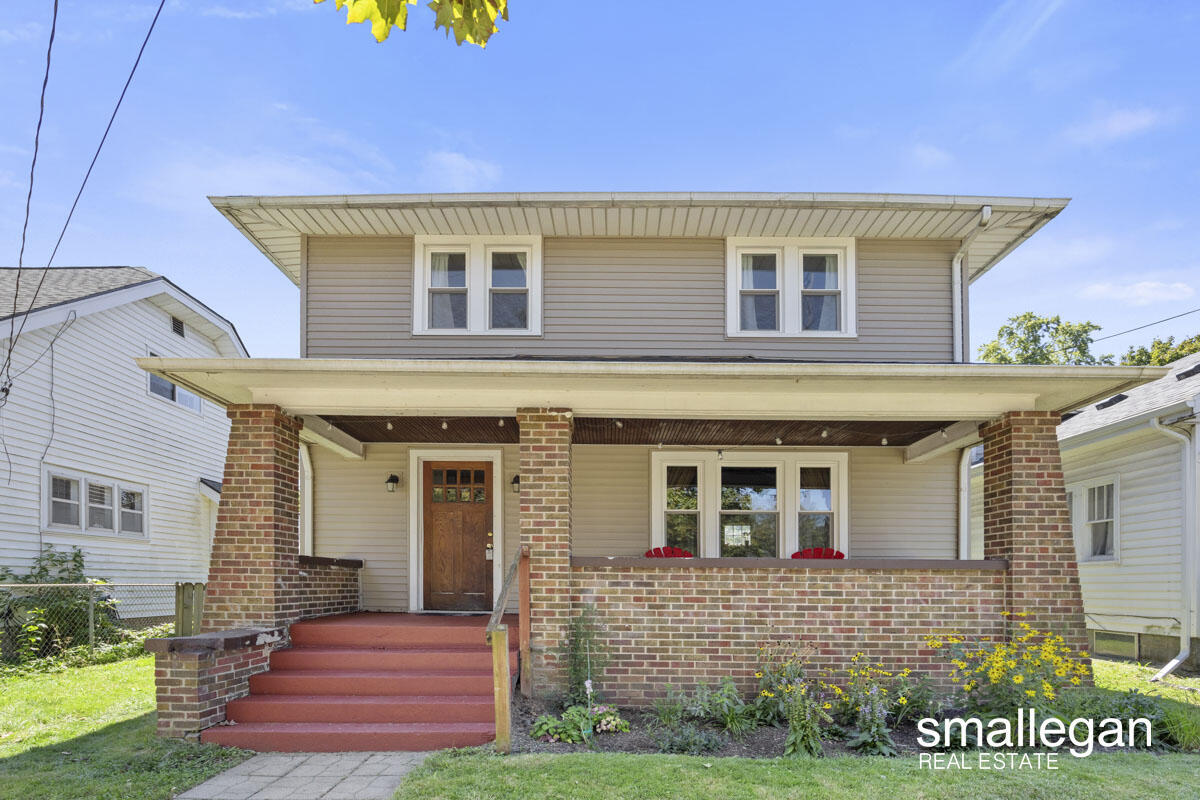 Sibley St, Grand Rapids, MI 49504