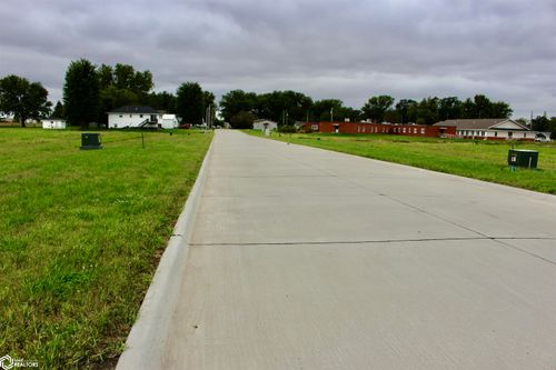 47 Mannavista Ln, Griswold, IA, 51535-8105 | Card Image