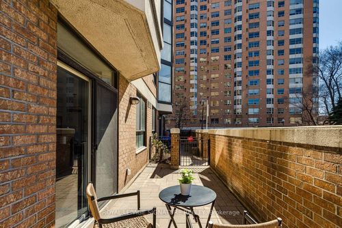 108-271 Ridley Blvd, Toronto, ON, M5M4N1 | Card Image