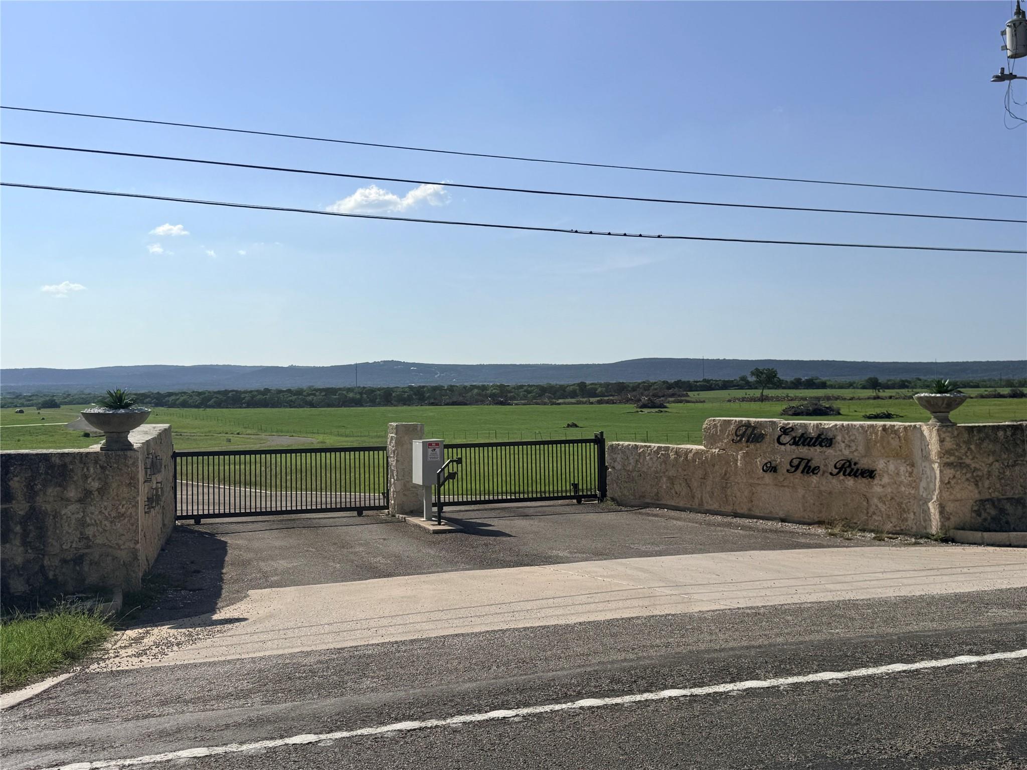 Land in Burnet