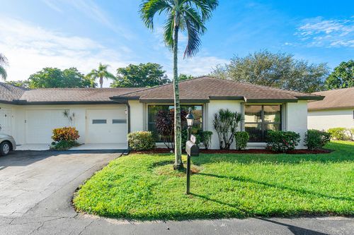 b-4677 Robinwood Circle, Boynton Beach, FL, 33436 | Card Image