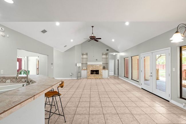 2214 N Mccampbell St, House other with 3 bedrooms, 3 bathrooms and null parking in Aransas Pass TX | Image 6
