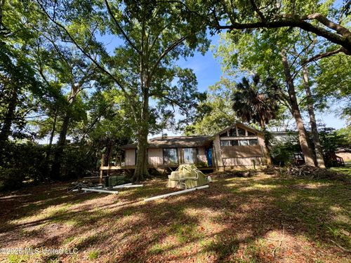 1432 Sioux Bayou Dr, Gautier, MS, 39553-4534 | Card Image