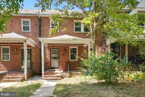 3226 Tioga Pkwy, BALTIMORE, MD, 21215-7925 | Card Image