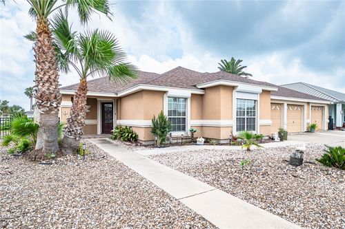 913 Pompano Dr, Aransas Pass, TX, 78336-5336 | Card Image