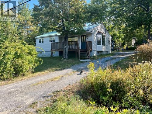 76 Inglewood Dr, Grand Bay-Westfield, NB, E5K2E2 | Card Image