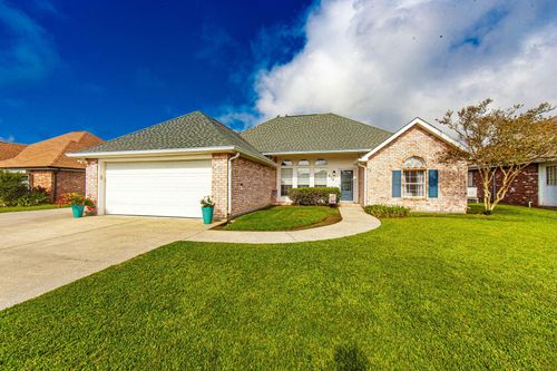 213 Westport Dr, Houma, LA, 70360-3971 | Card Image