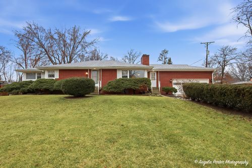 515 Country Club Dr, McHenry, IL, 60050-5679 | Card Image