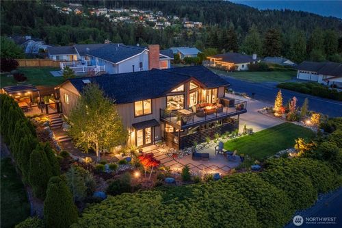4708 Queen Ann Way, Anacortes, WA, 98221-3214 | Card Image