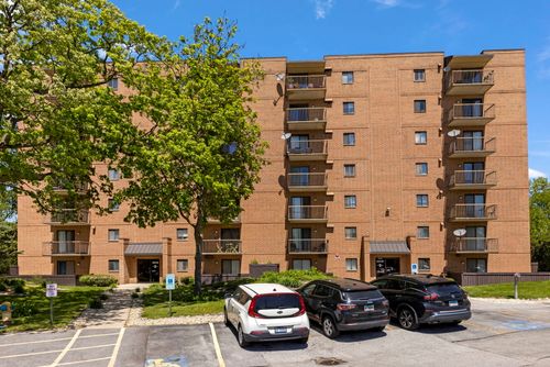 301-6010 Lake Bluff Dr, Tinley Park, IL, 60477-7143 | Card Image