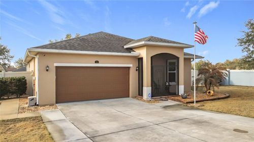 13000 Yale Bluff Dr, GRAND ISLAND, FL, 32735-8956 | Card Image