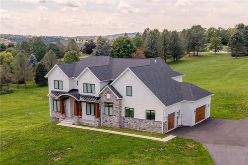 4280 E Wyndemere Cir, Schnecksville, PA, 18078-3527 | Card Image