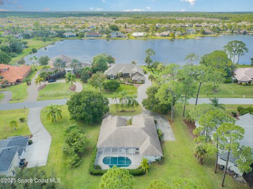 3809 Peacock Dr, Melbourne, FL, 32904-9512 | Card Image