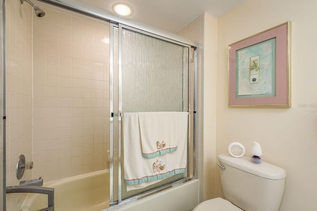 1712 - 1712 Hammock Pine Blvd, Condo with 1 bedrooms, 2 bathrooms and null parking in CLEARWATER FL | Image 18